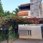 Avea Accommodation