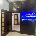 Avvai Home Stay