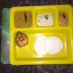 Hotel Saratharajans