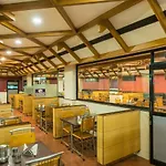 Haris Hotel