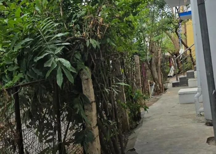 Avvai Home Stay