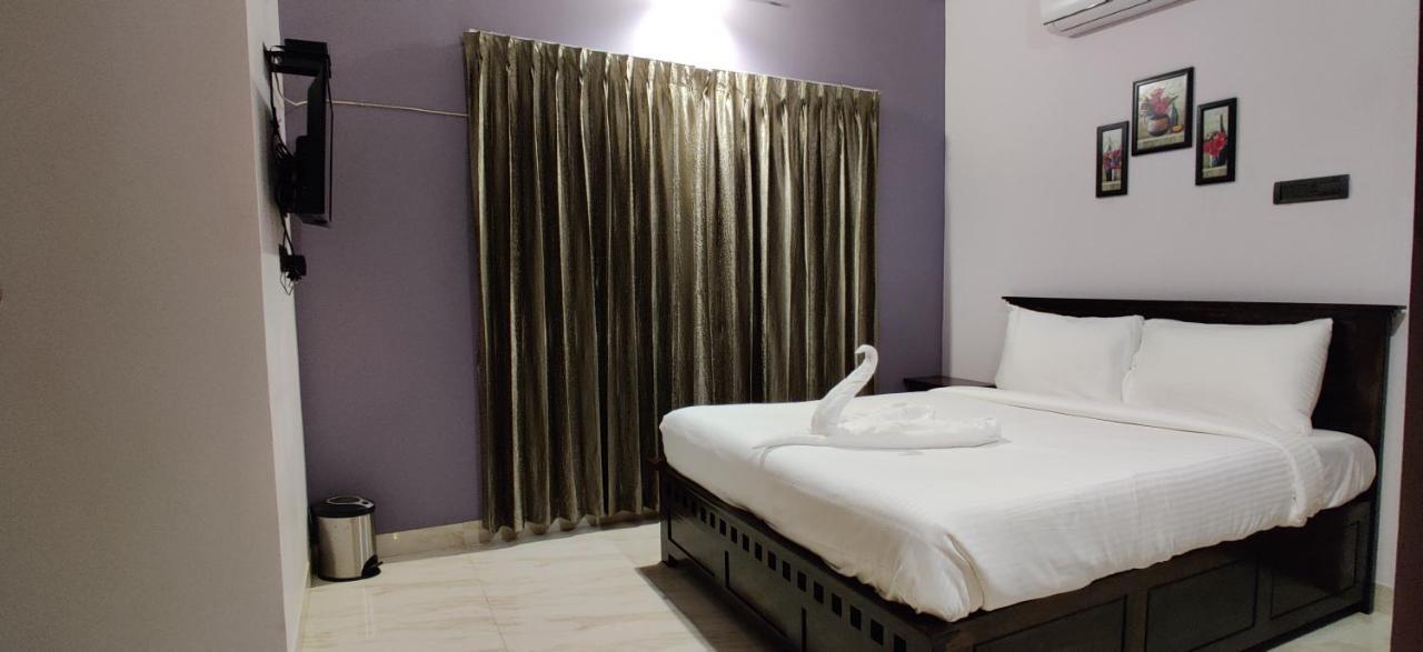 Coral Shelters Mattuthavani Aparthotel Madurai