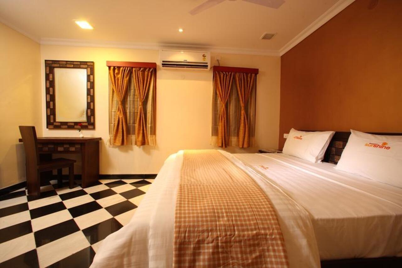 Meenakshi's Sunshine Hotel 2*