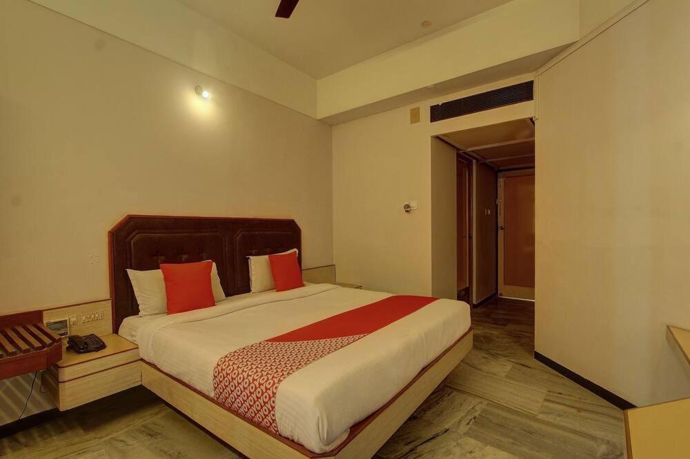 Padmam Hotel 2*