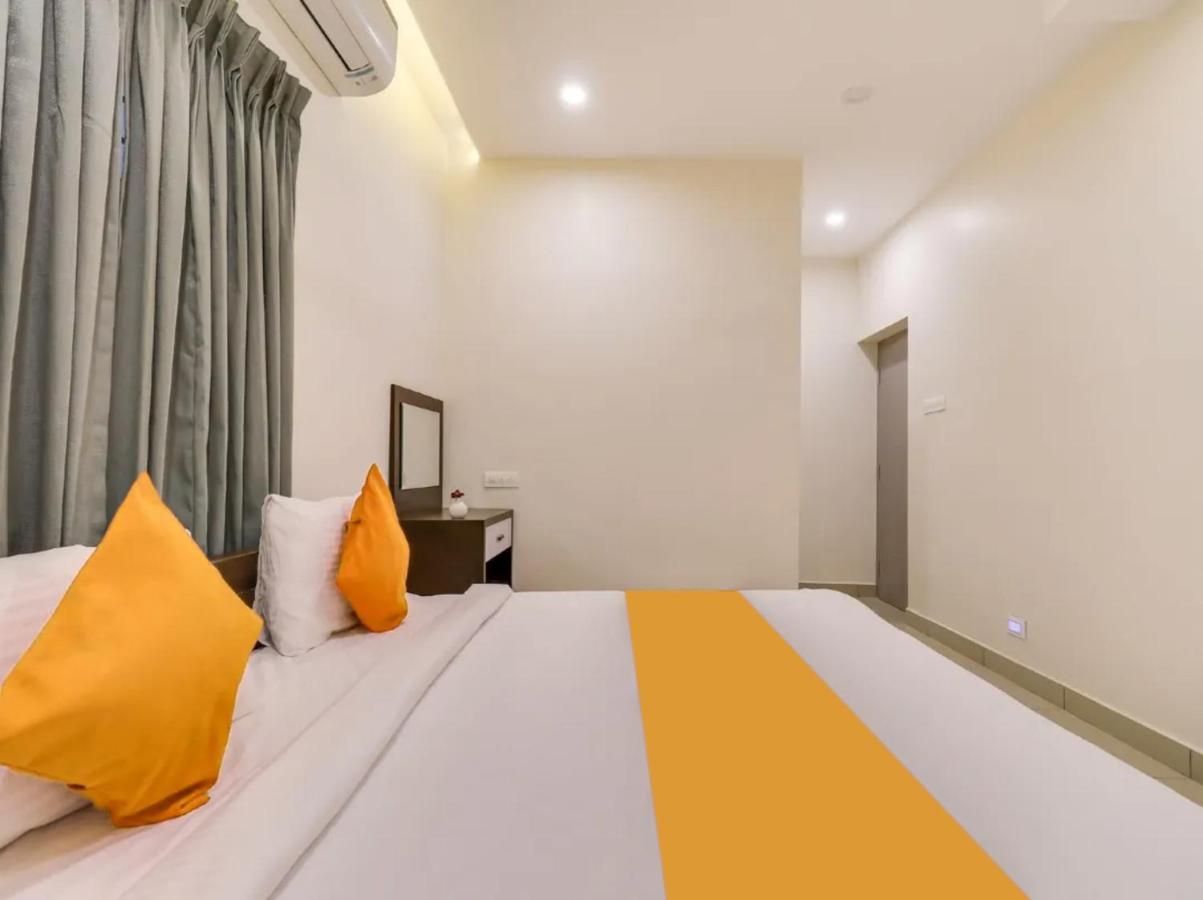 Fabhotel Chakkra Residency Hotel 3*