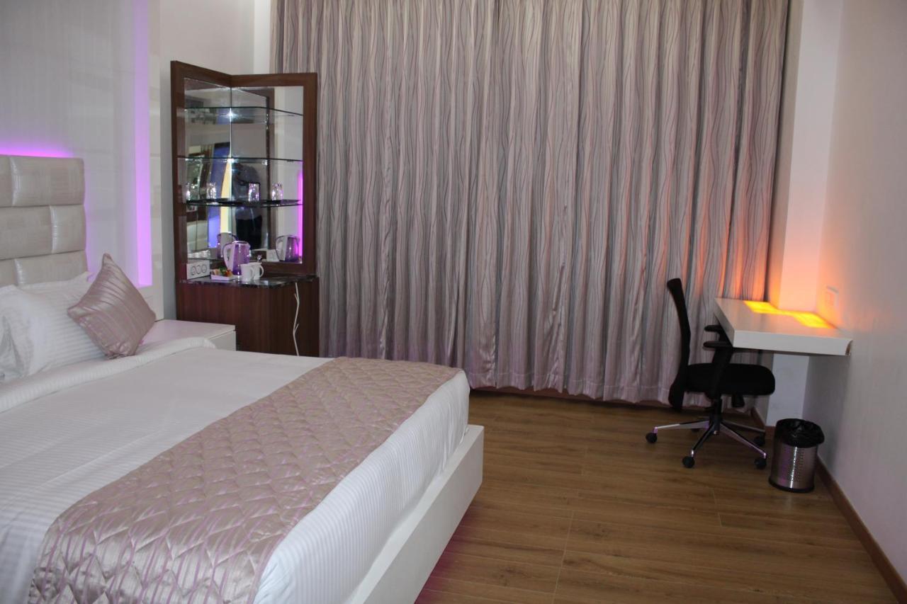 La Vivanta Hotel