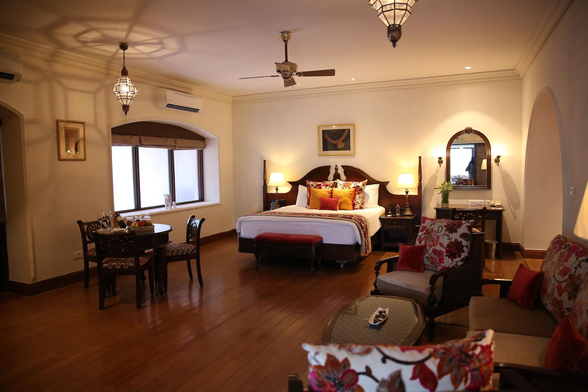 Gateway Hotel 5*