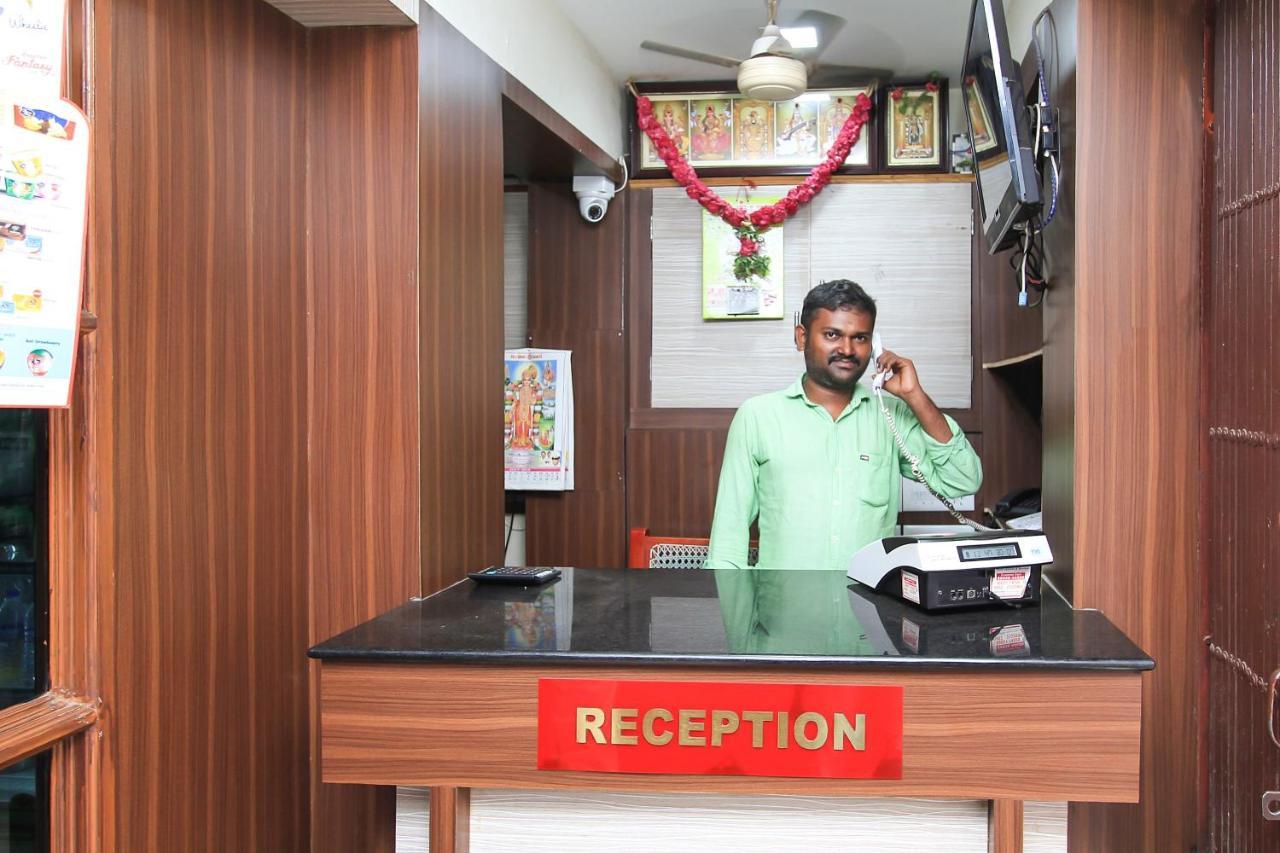 Oyo Flagship 16691 Chakkaravarthi 3* Madurai