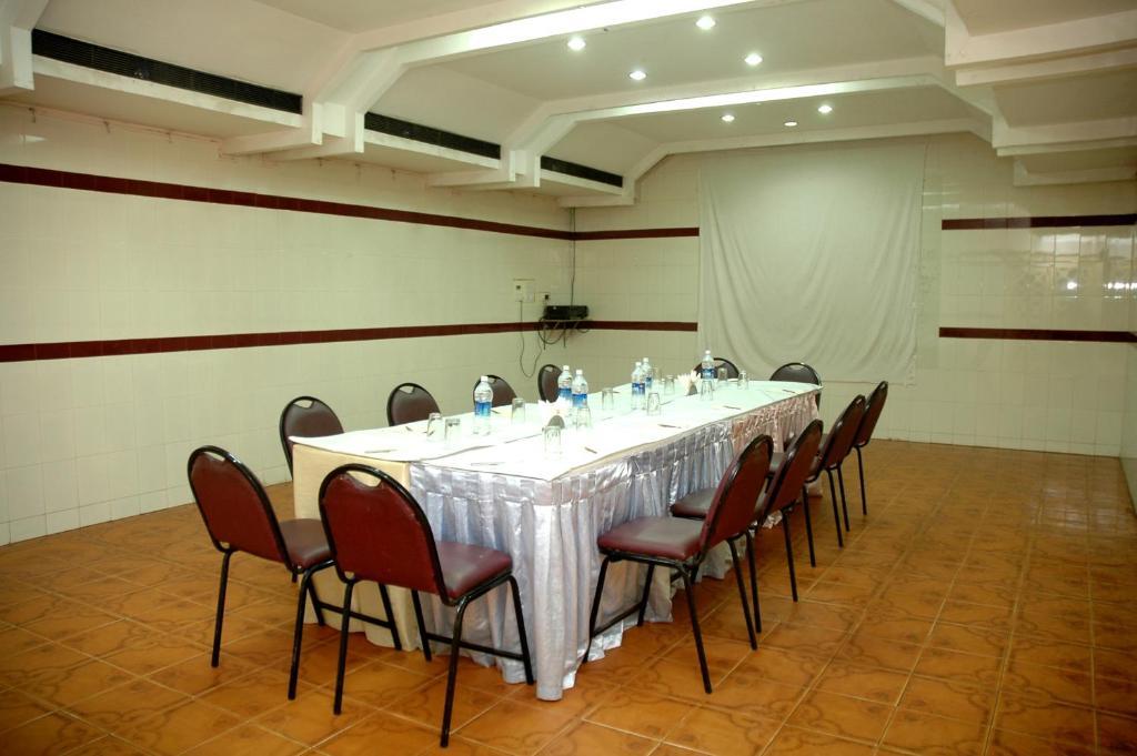 Saratharajans Hotel Madurai