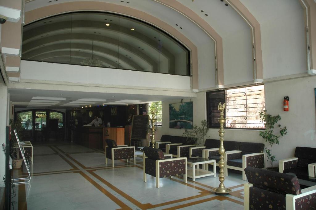 Saratharajans