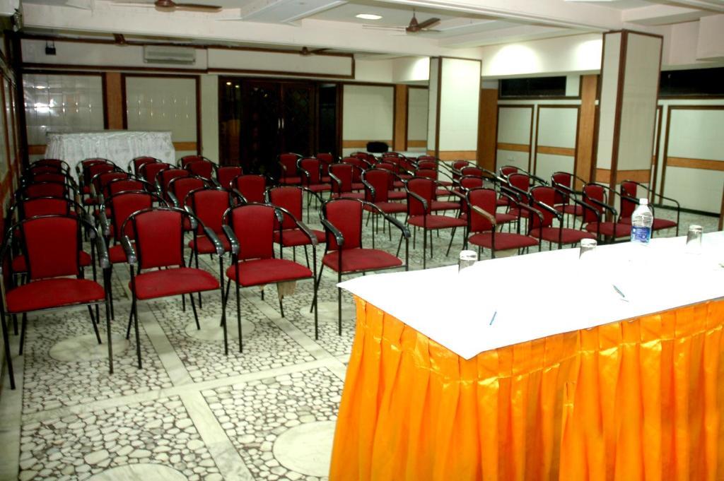 Saratharajans 3* Madurai