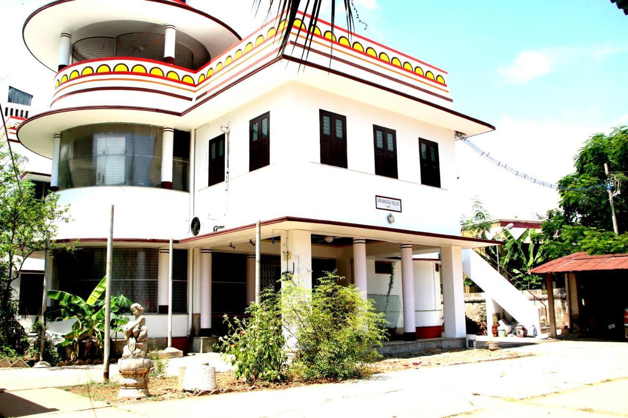 Royal Vintage Bed & Breakfast *