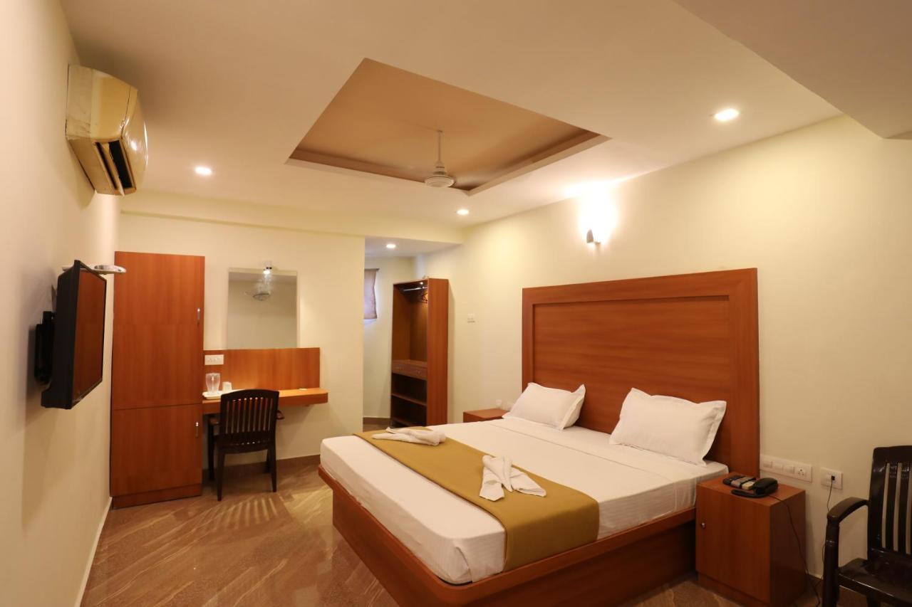 Rydham Hotel
