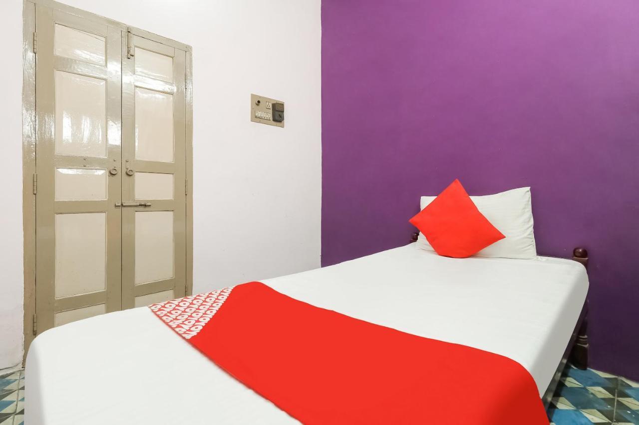 Oyo Sri Devi Residency Madurai