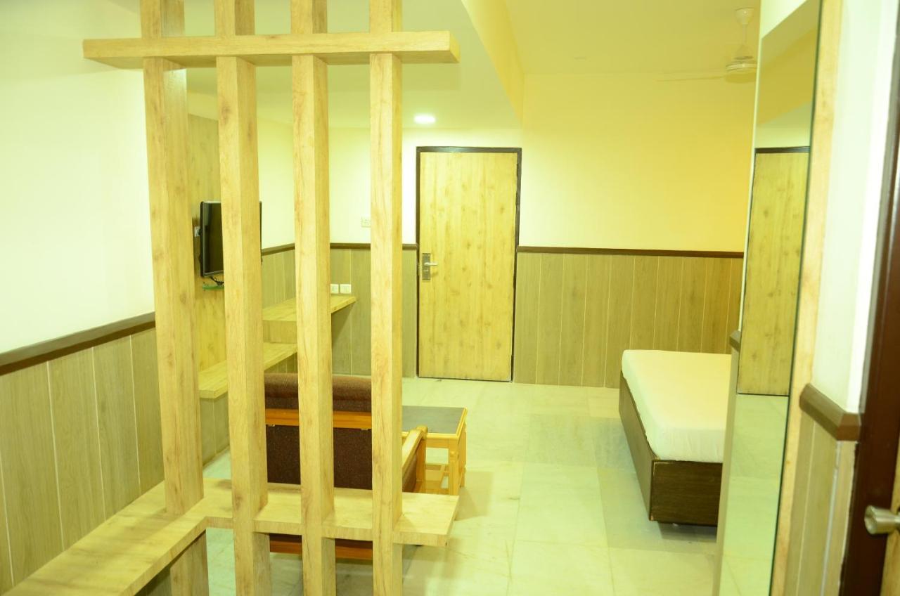 Rathna Residency Hotel 4*