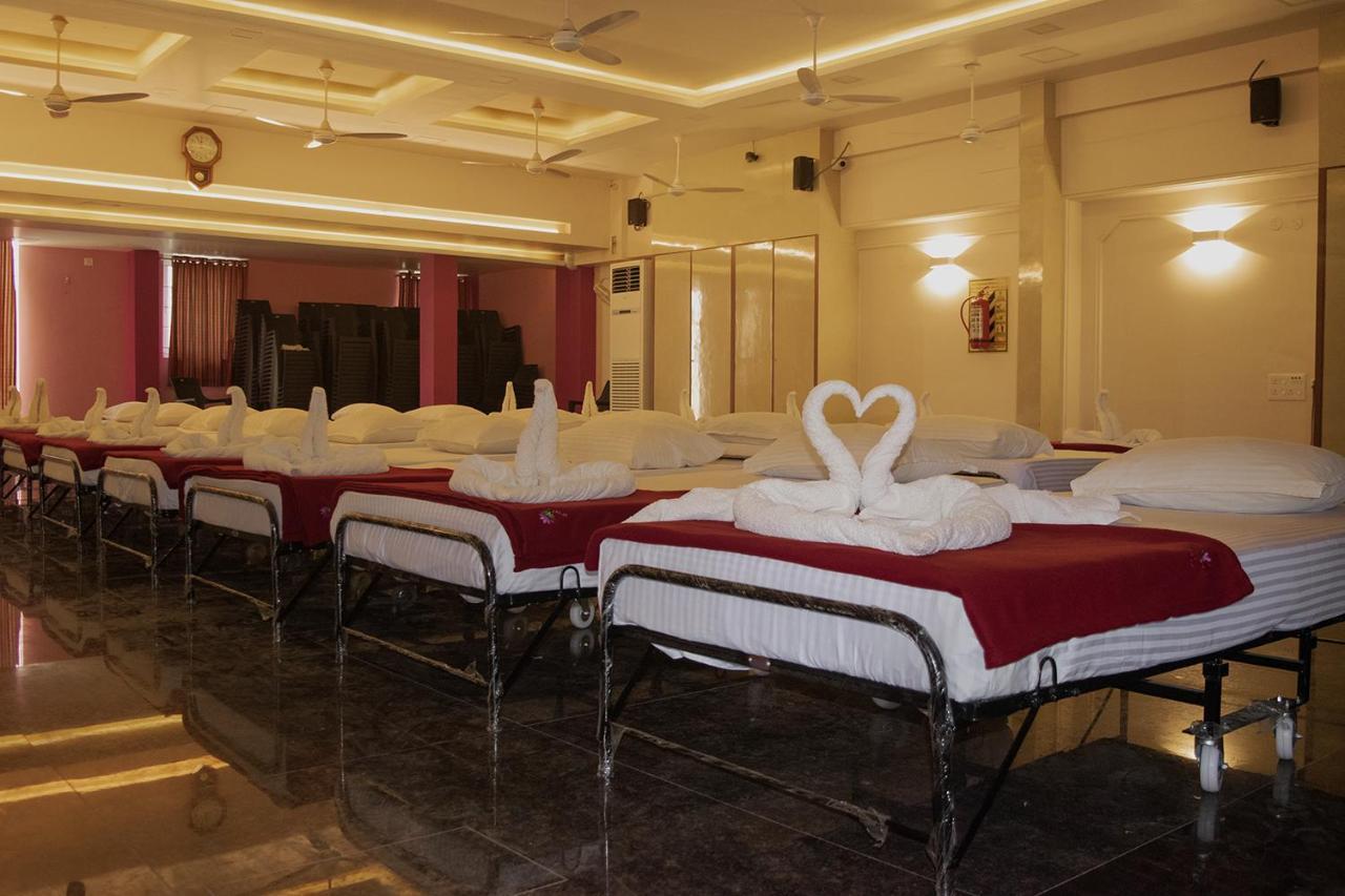 Lotus Hotel