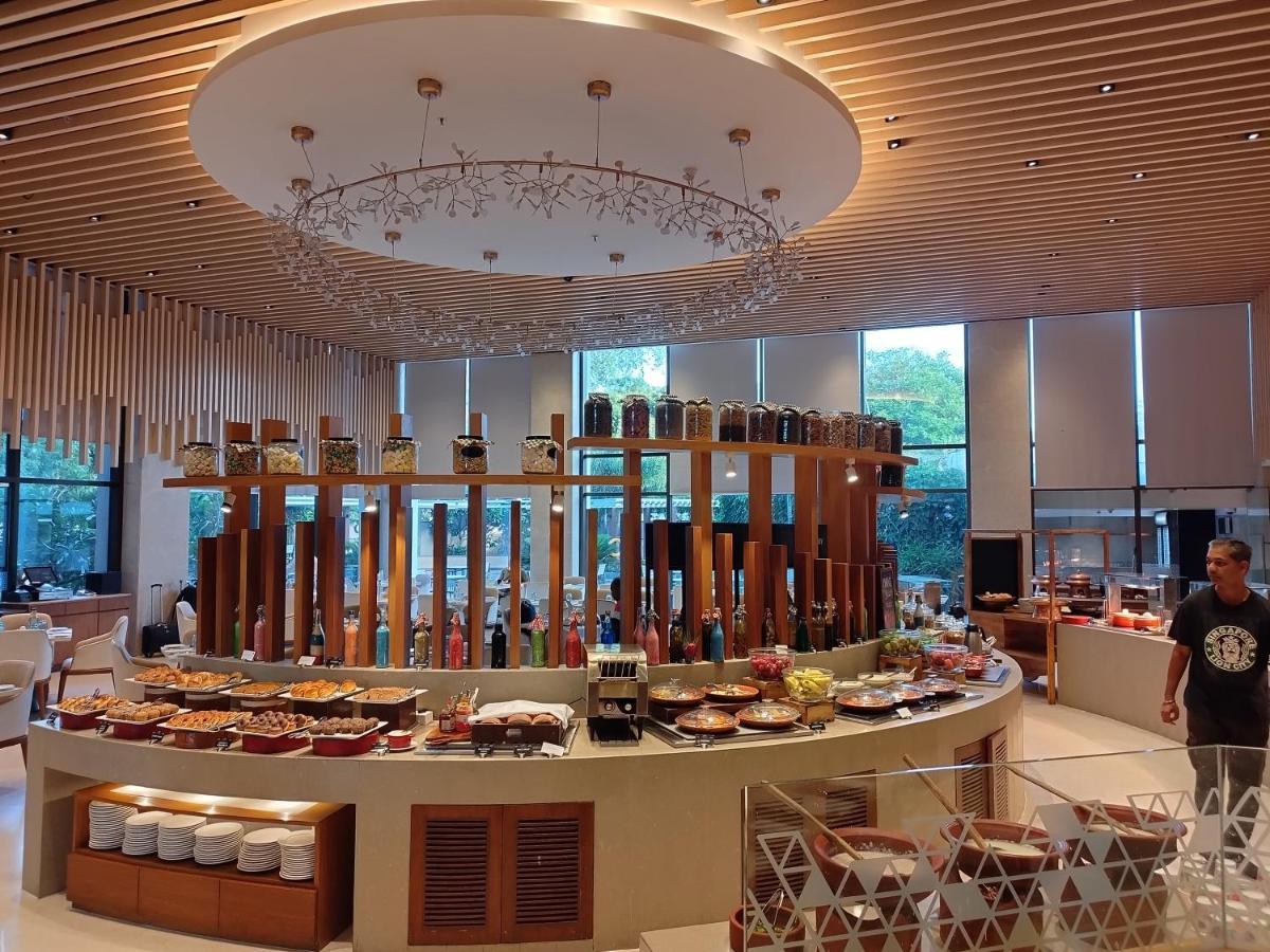 Courtyard By Marriott