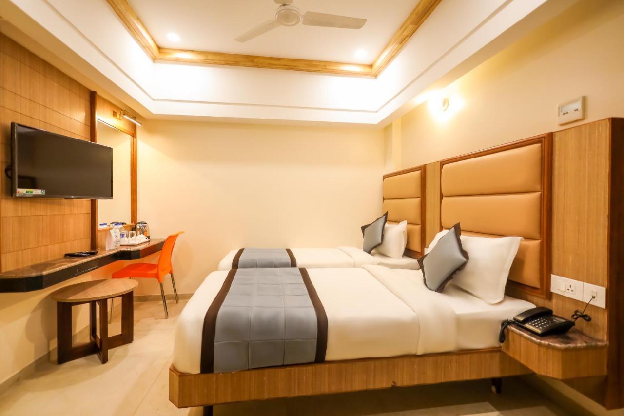Hotel Grand Sabarees Madurai