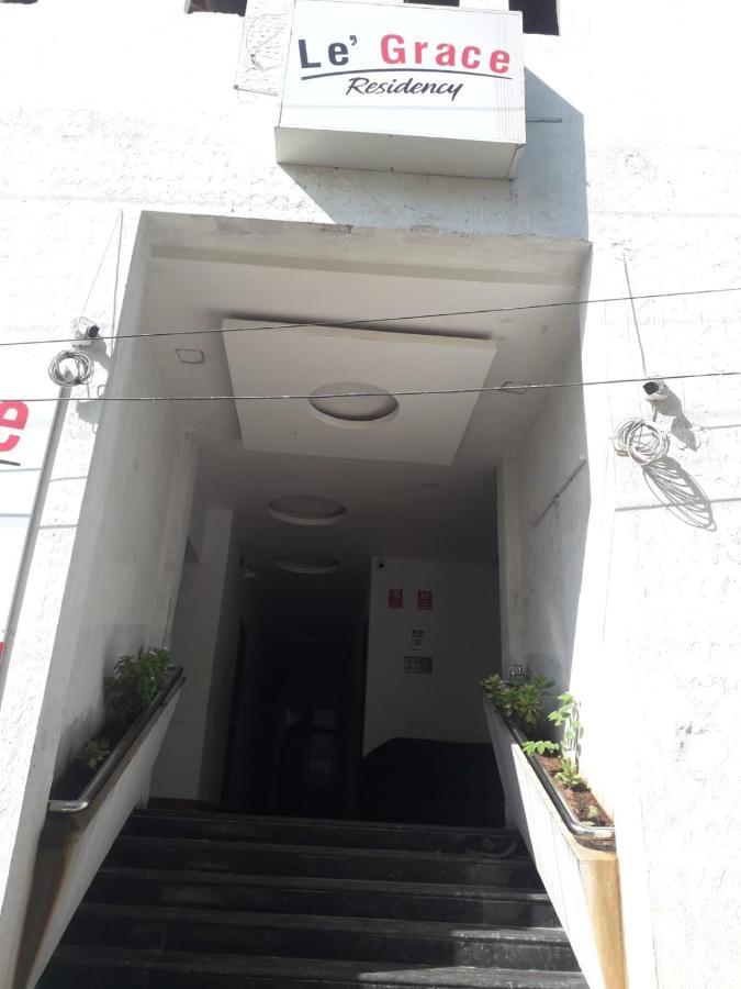 Le Grace Bye Pass Hotel *