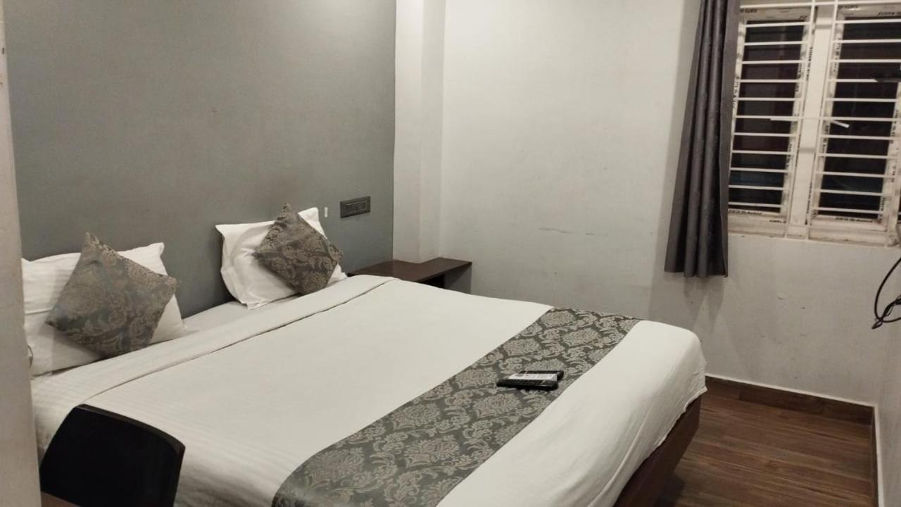 Le Grace Bye Pass Hotel *