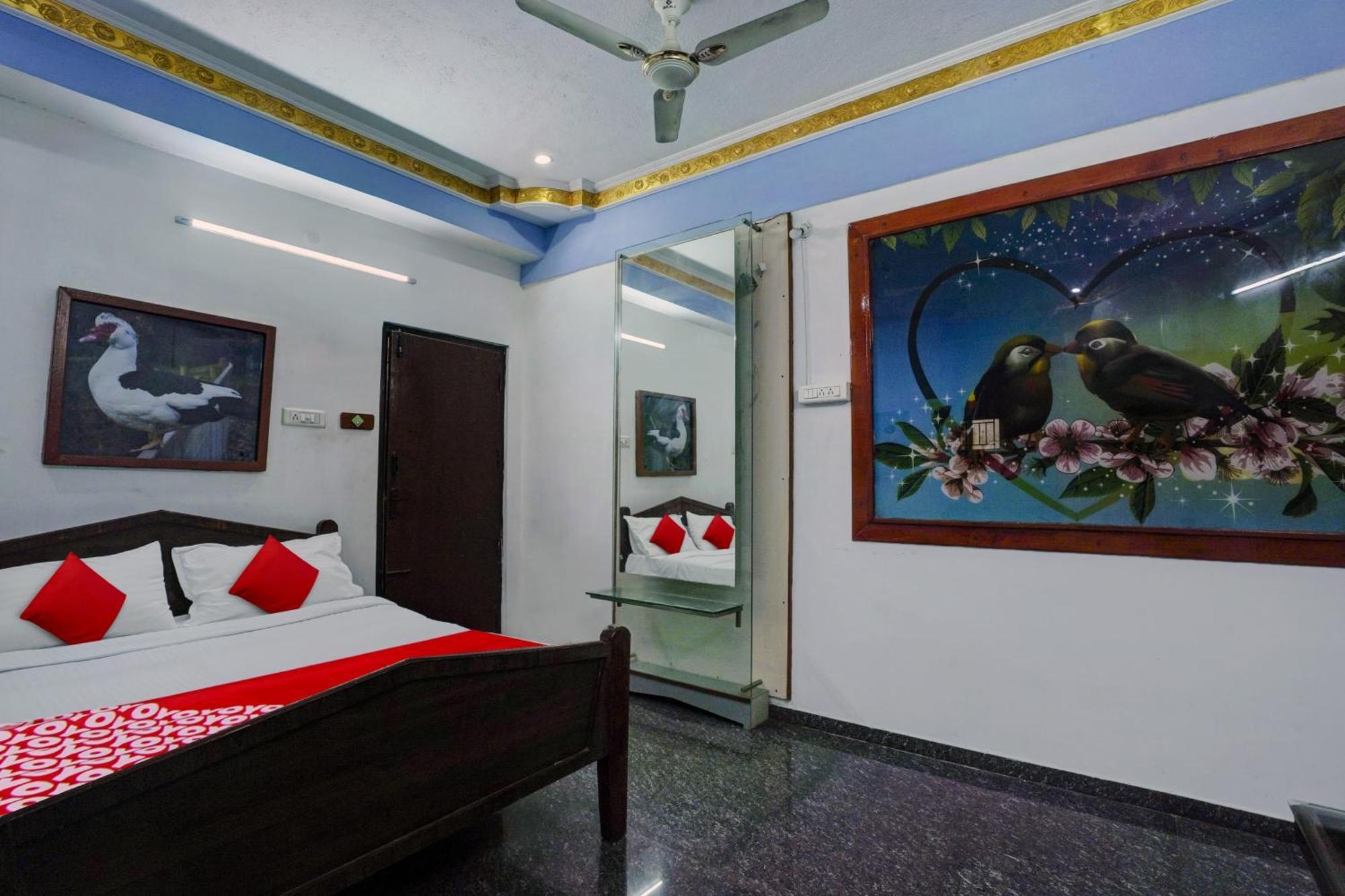 O The Urban Hotel Madurai
