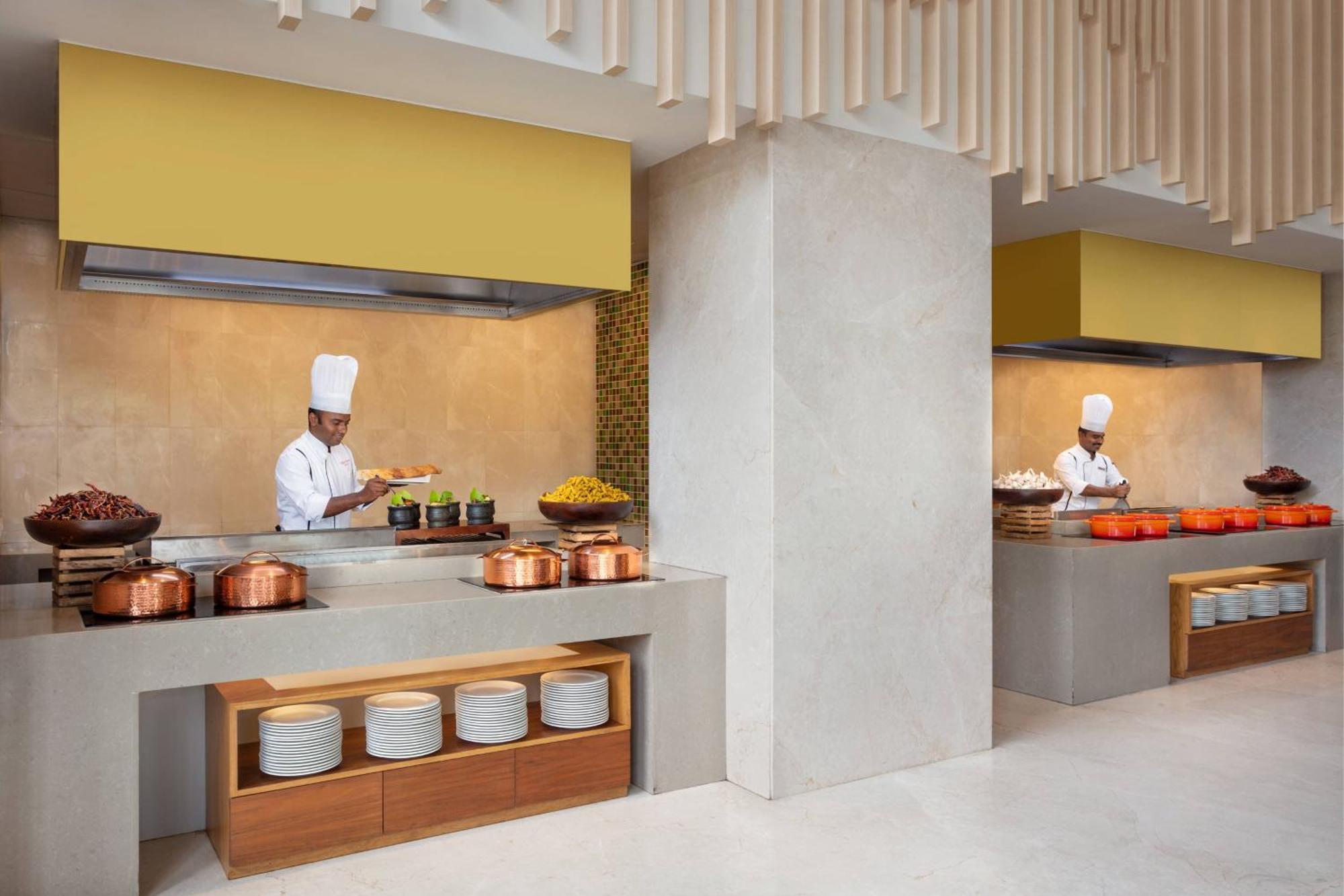 Courtyard By Marriott 5*