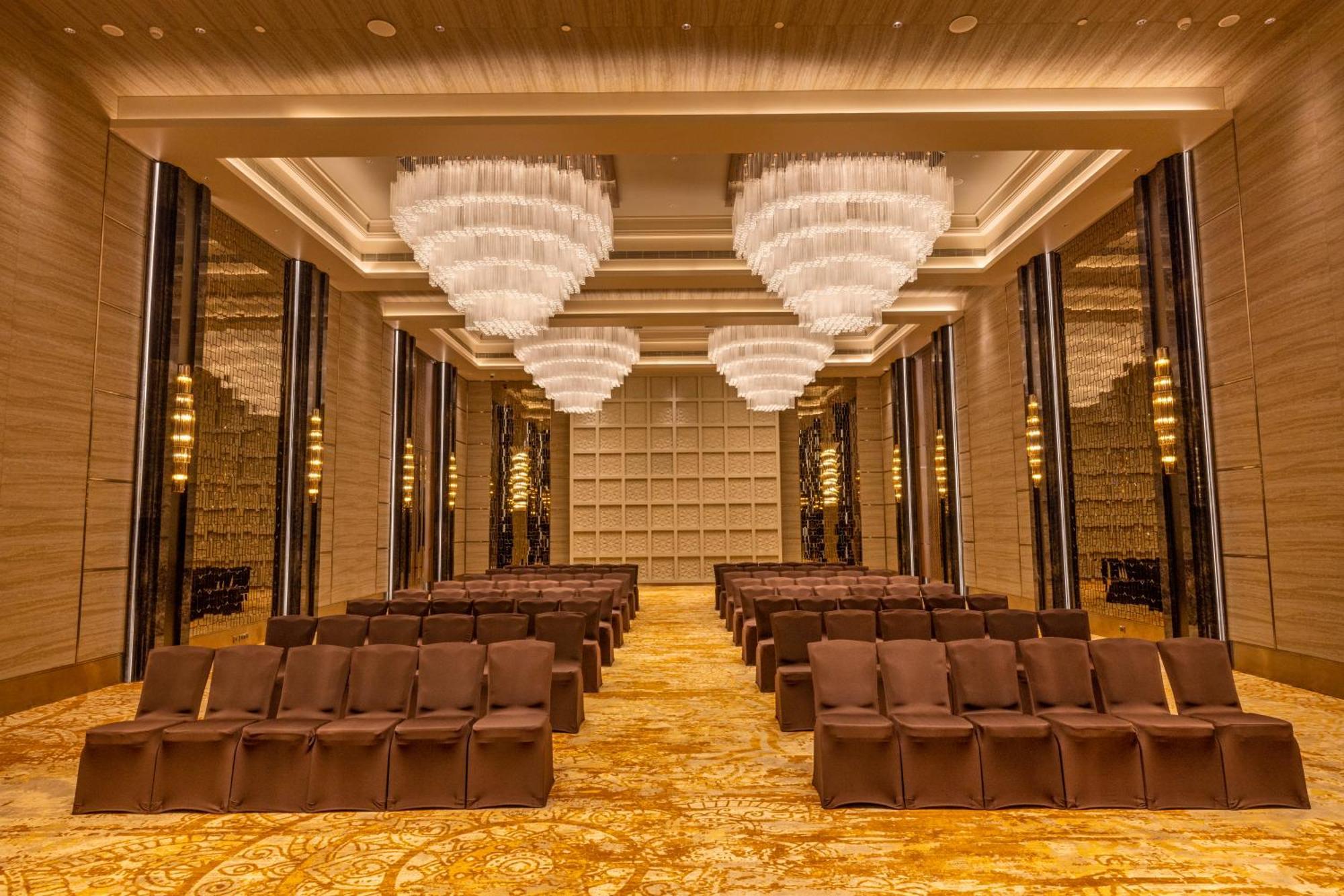 Grand By Grt Hotel