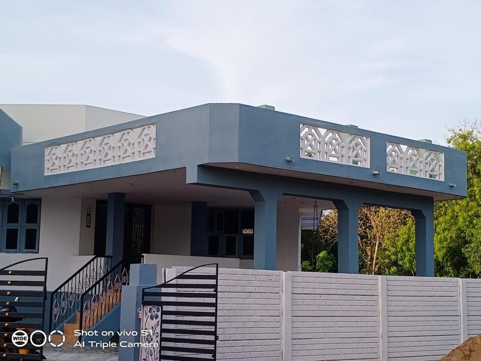 Madura - Gorgeous With 2bhk 5 Minutes From Nh44 Holiday home *