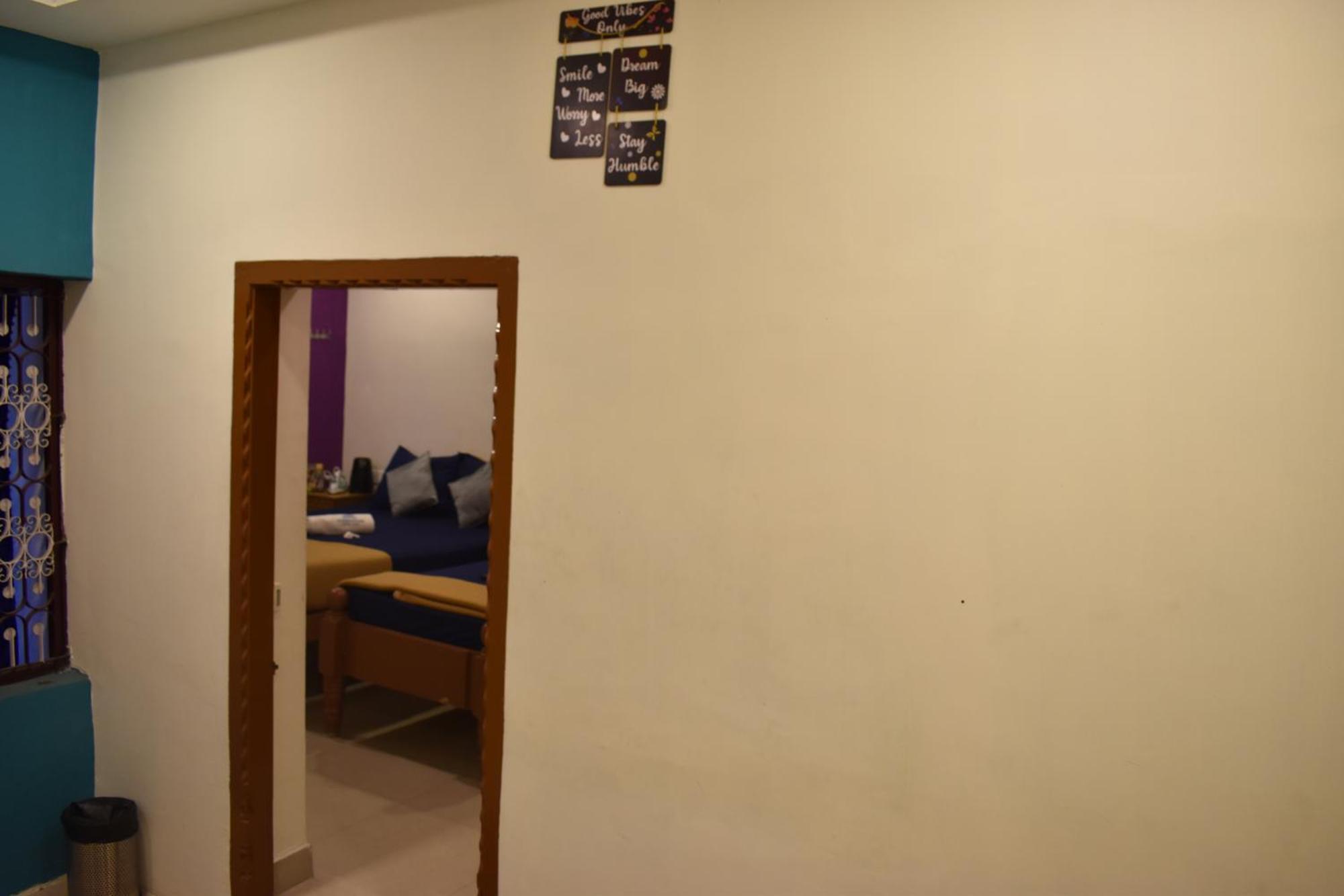 Guest house Aishwaryam *