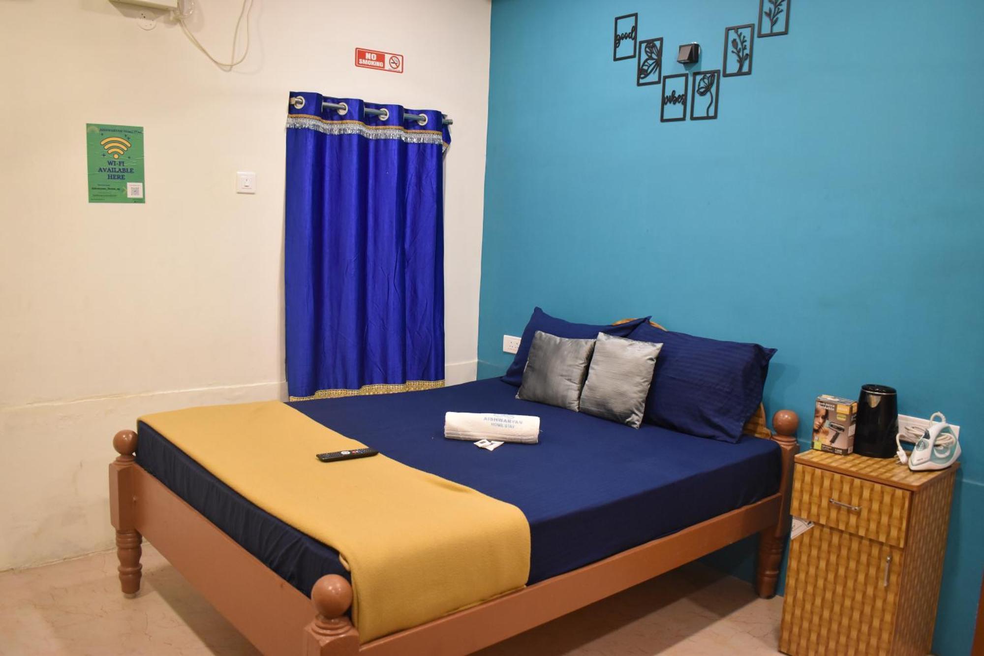 Aishwaryam Guest house *