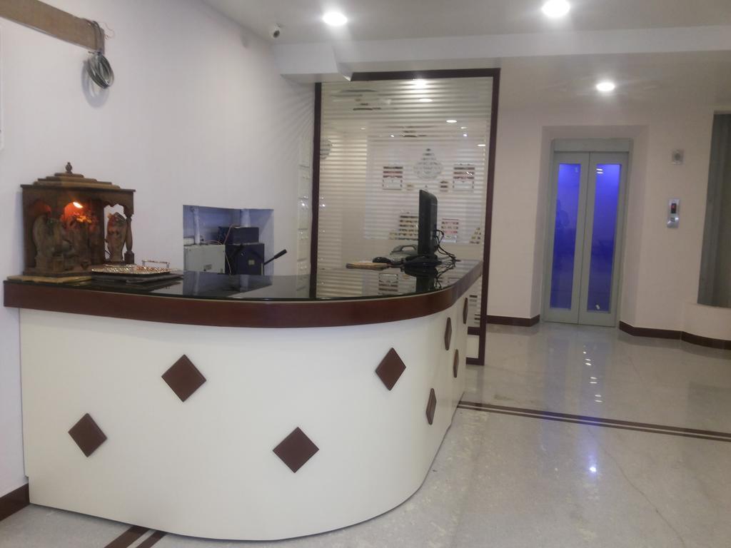 Hotel Nambi 3*