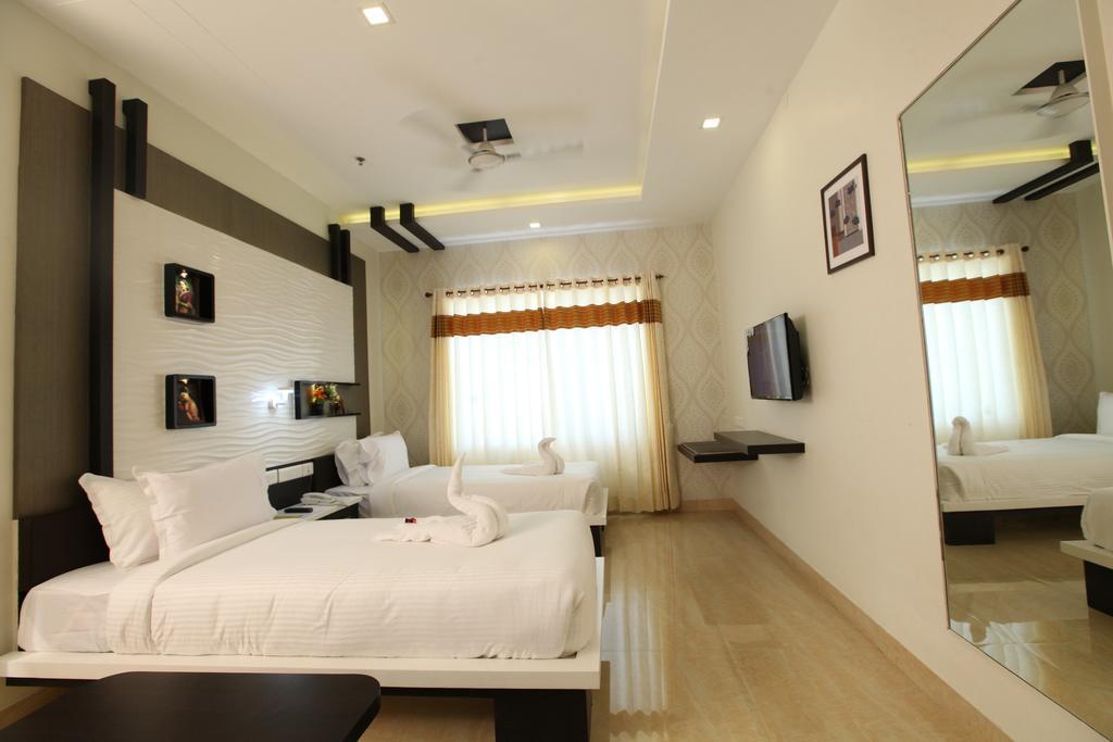 Hotel Mmr Gardens
