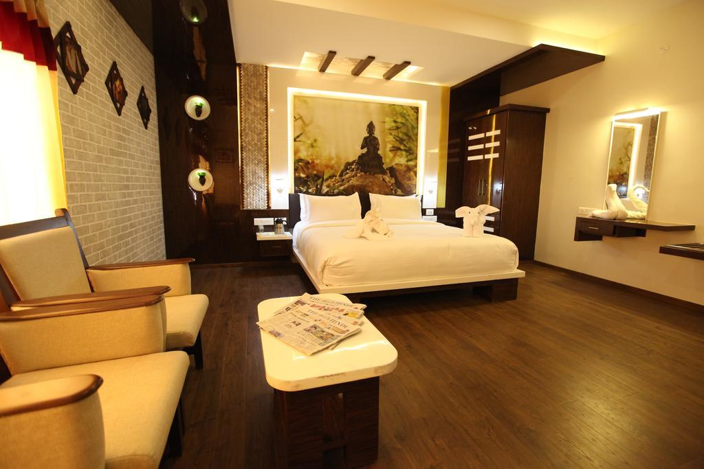 Mmr Gardens Hotel