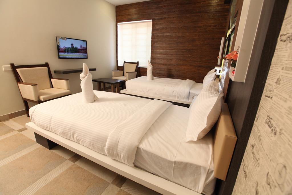 Hotel Mmr Gardens