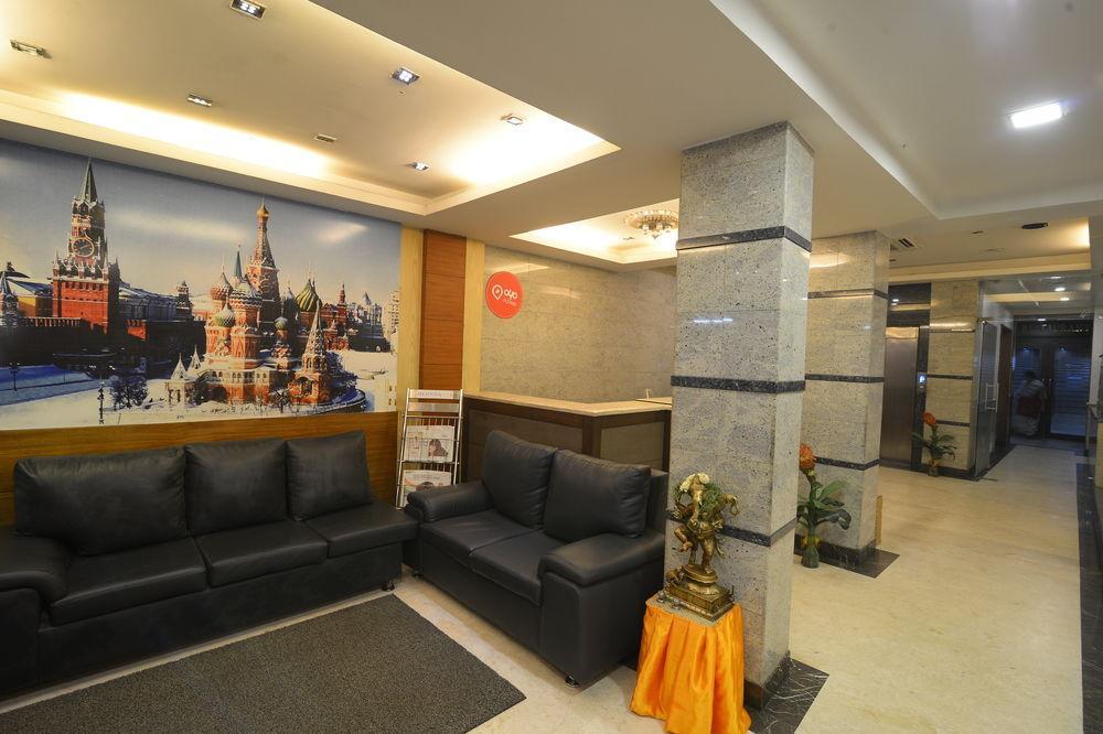 Oyo Meenakshi Amman Temple Hotel