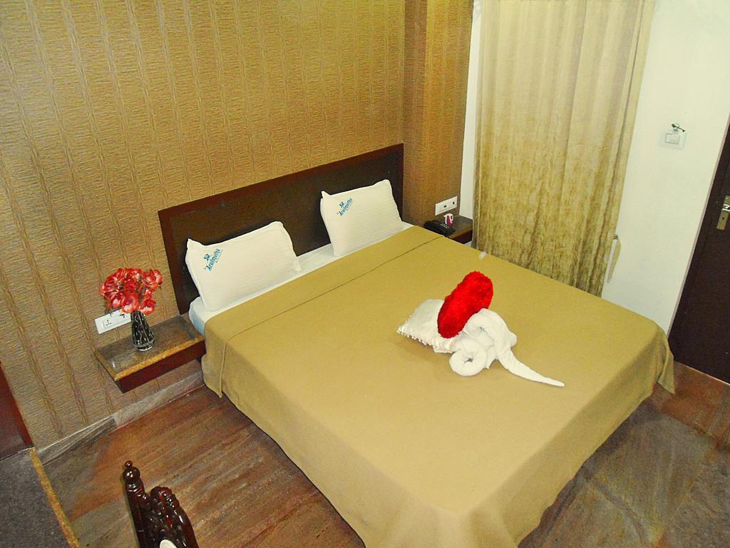 Hotel Sri Arulmuthu Residency