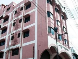 Hotel Saratharajans 3*
