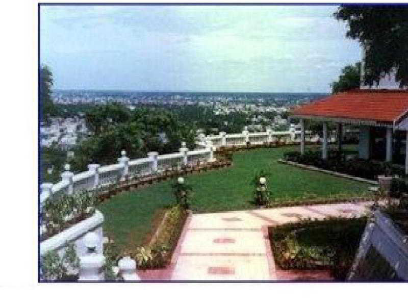 Hotel Gateway Madurai