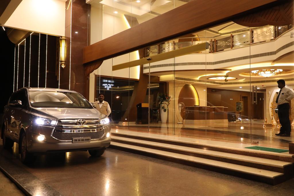 The Thangam Grand 3*