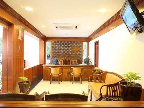 Meenakshi's Sunshine Hotel 2*