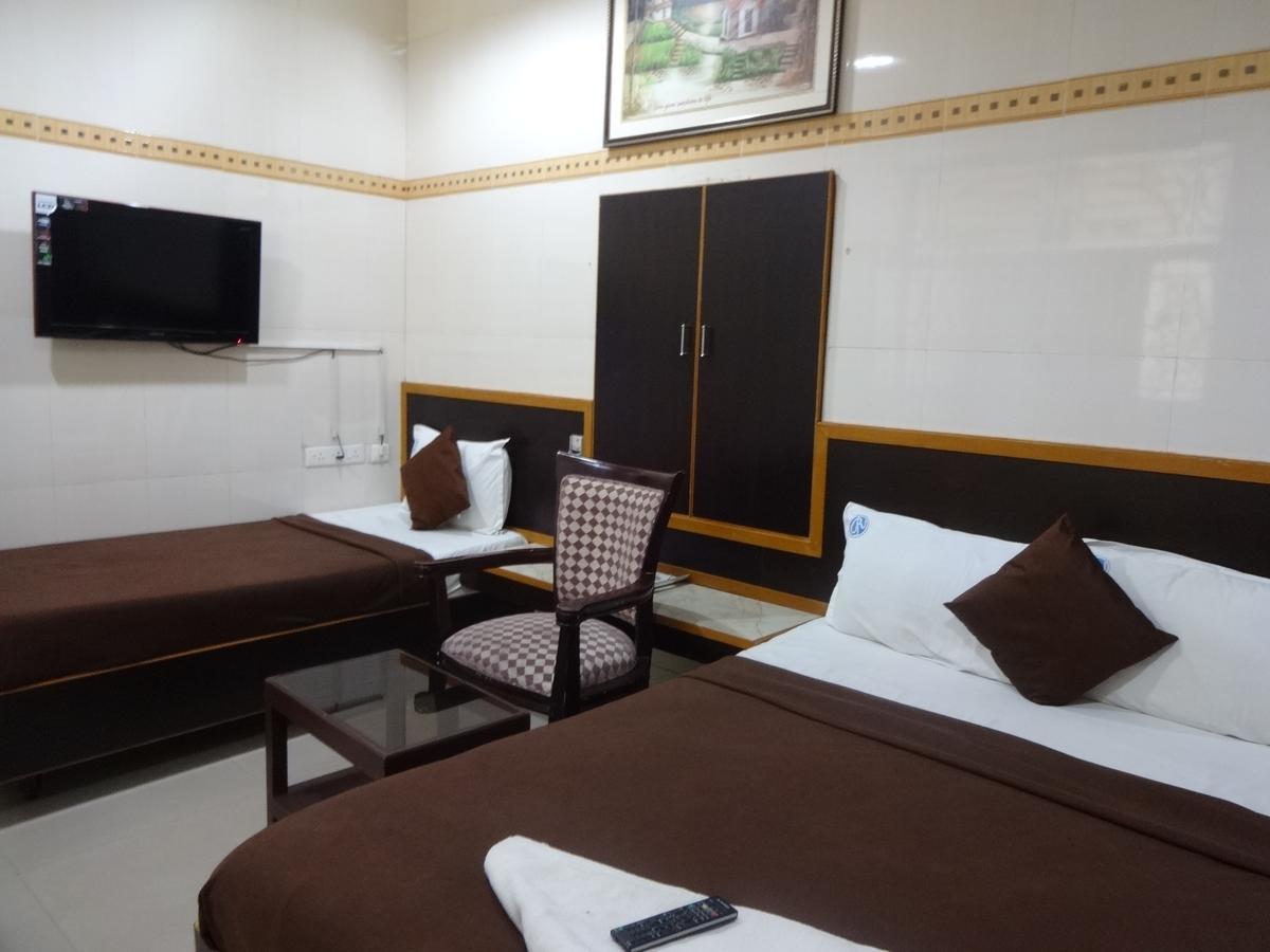 Rani Mangammal Residencies