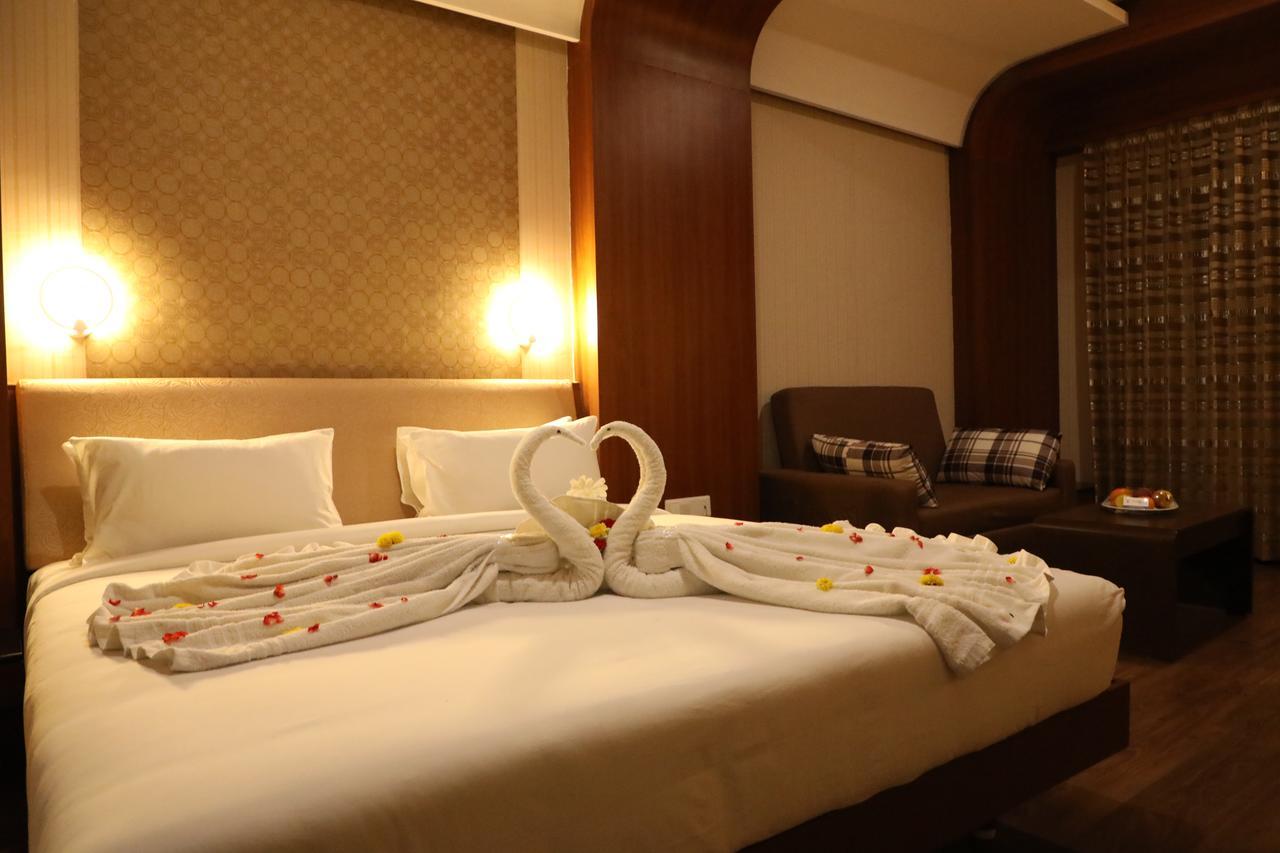 Hotel The Thangam Grand