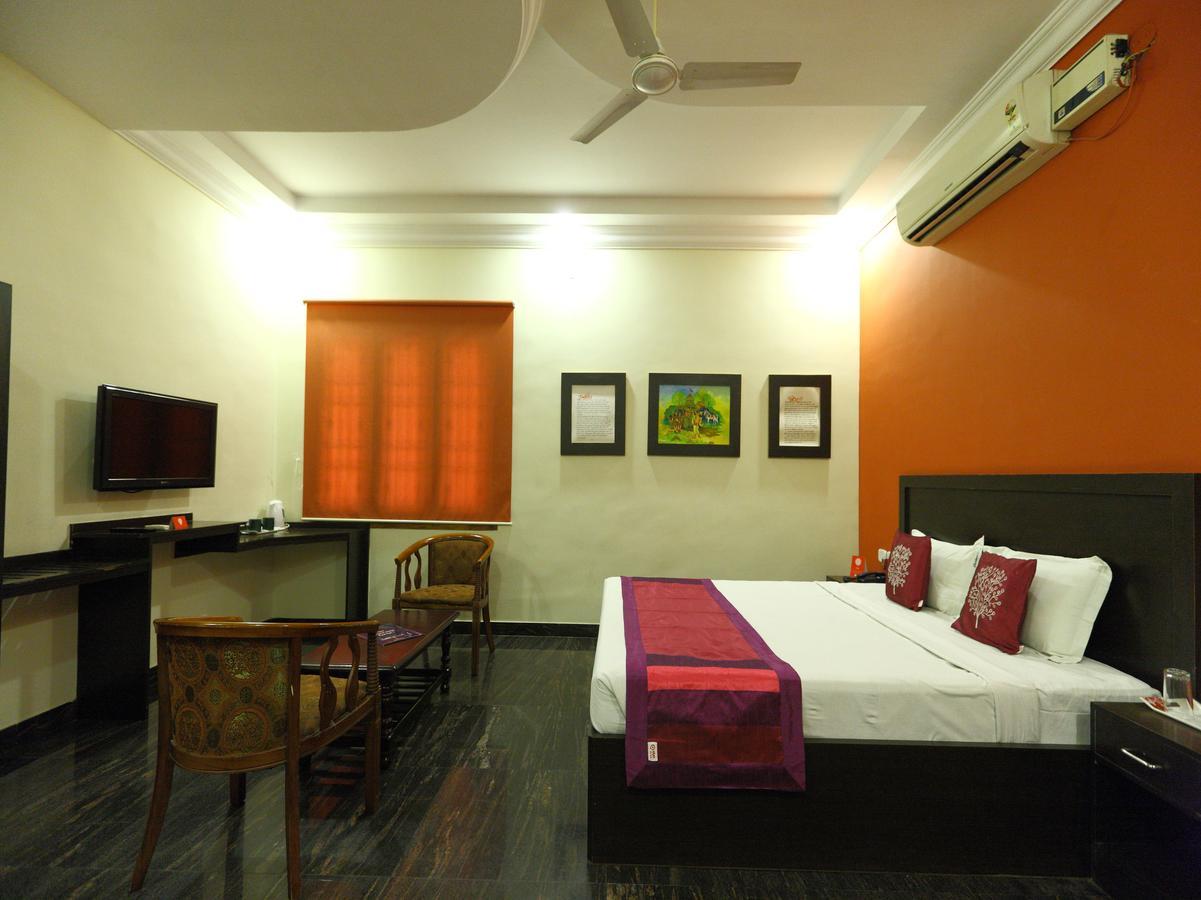 Oyo 7355 Covinille Bed & Breakfast Madurai