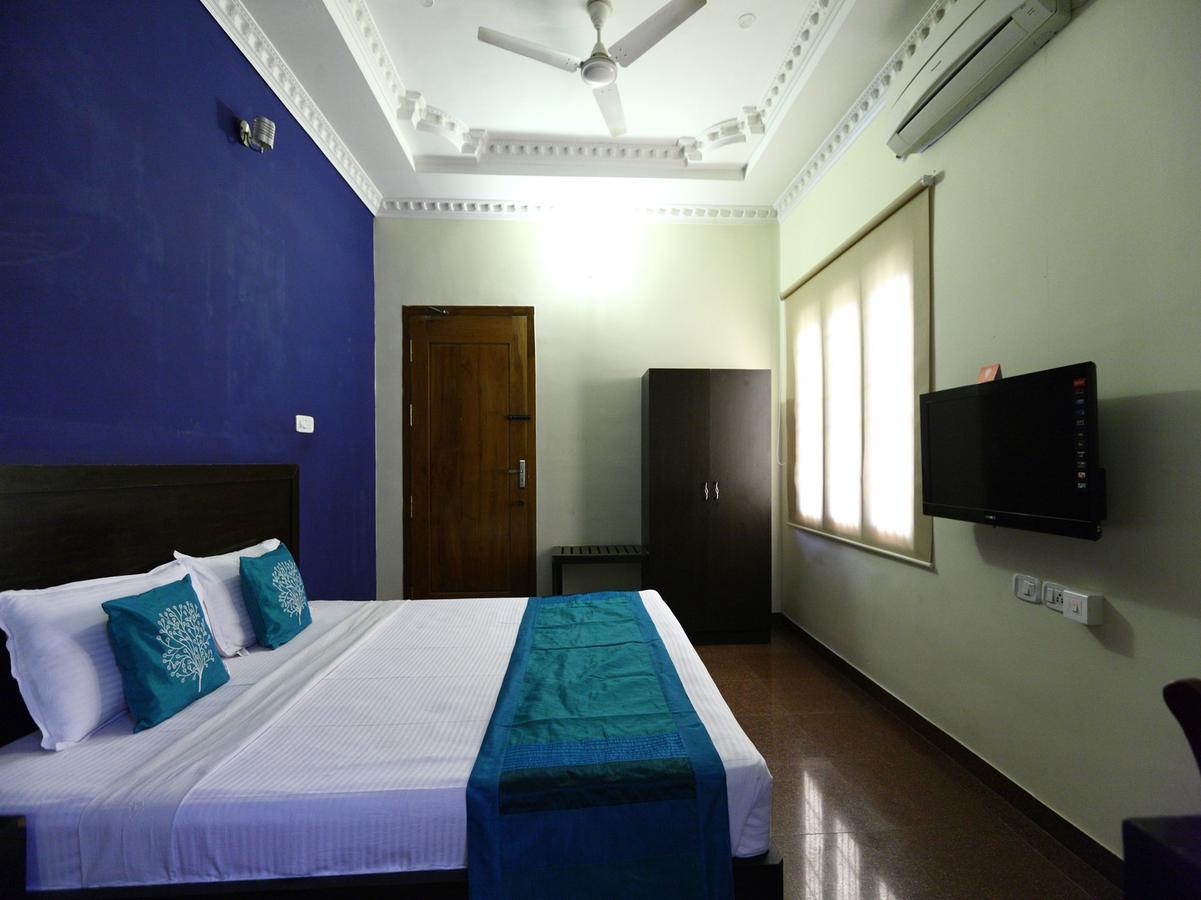 Oyo 7355 Covinille Bed & Breakfast