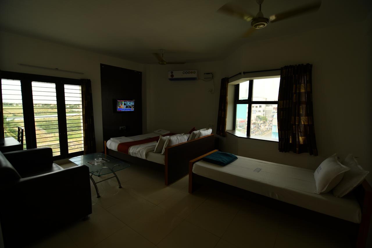 Hotel View 2*