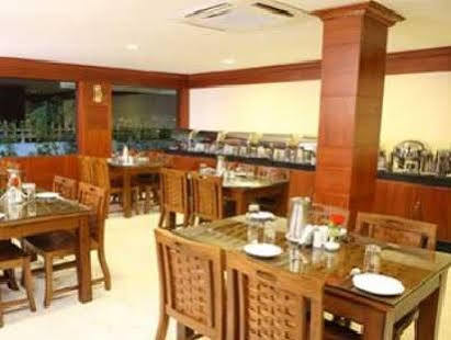 Meenakshi's Sunshine Hotel 2*