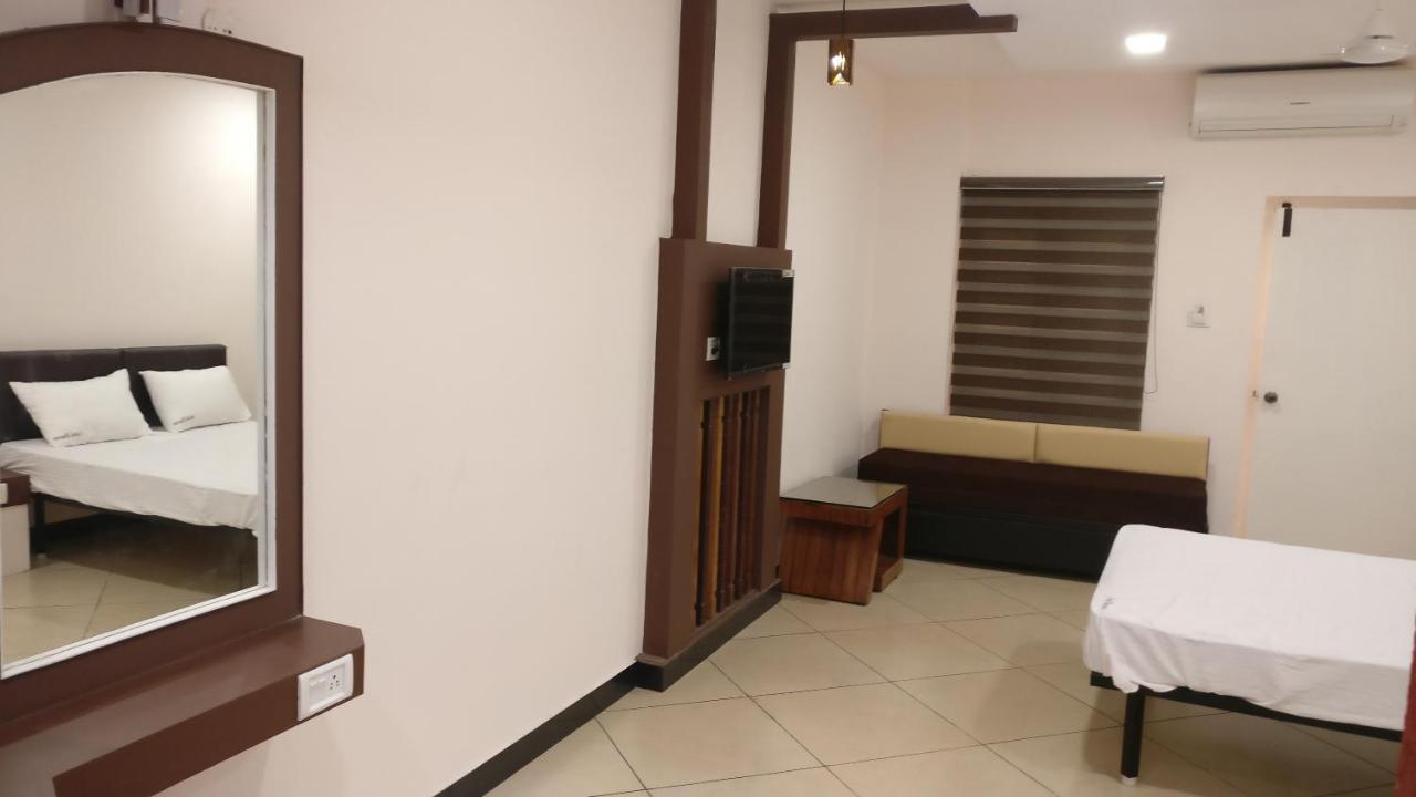 Ashok Bhavan 3*