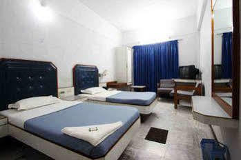 Hotel Padmam 2*