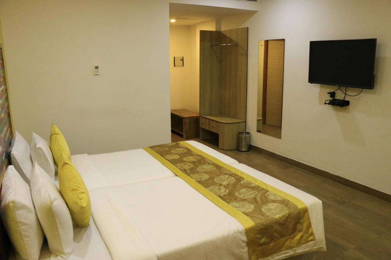 Hotel Cosmopolitan 3*