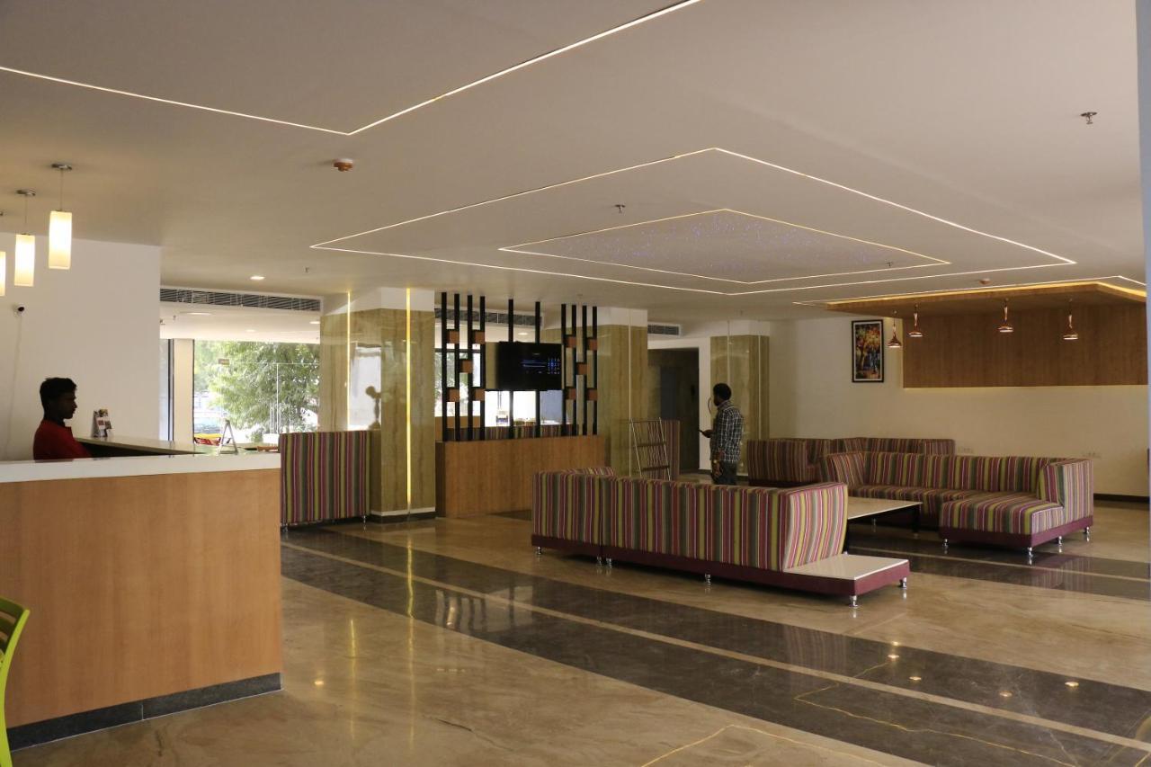 Cosmopolitan 3* Madurai